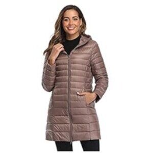 🌹NWOT🌹 TNA Botanie Packable Puffer Jacket Rose